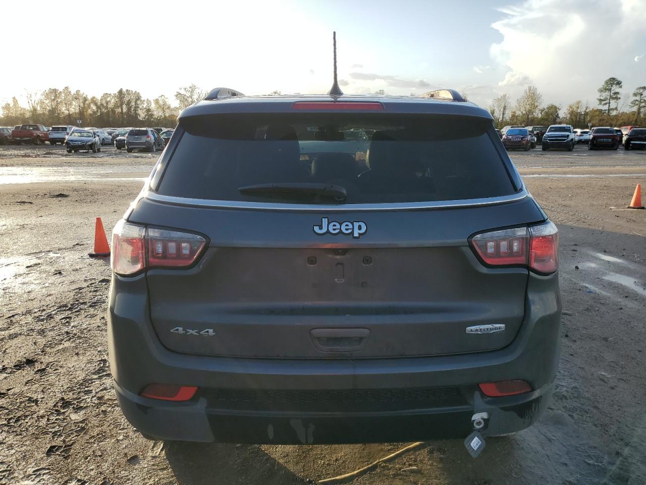 2024 JEEP COMPASS LATITUDE VIN:3C4NJDBN0RT126488