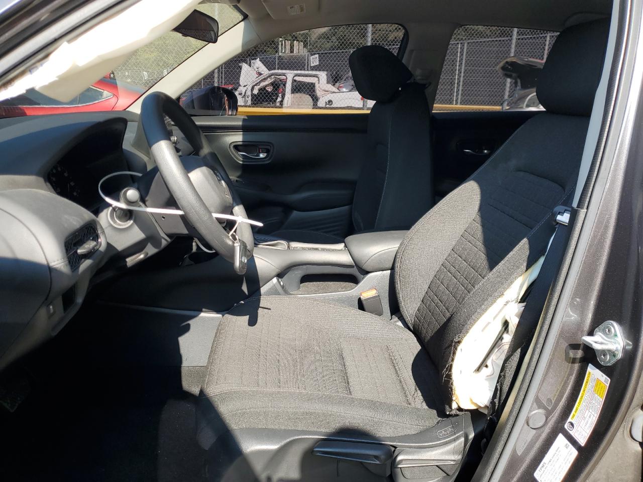 2023 HONDA HR-V LX VIN:3CZRZ1H30PM740795