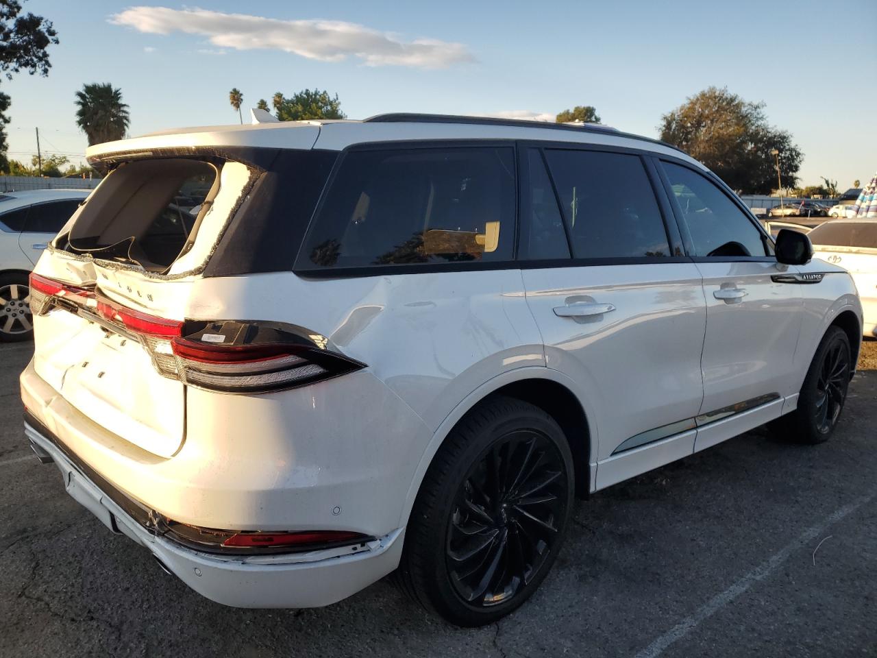 2024 LINCOLN AVIATOR RESERVE VIN:5LM5J7XC2RGL06867