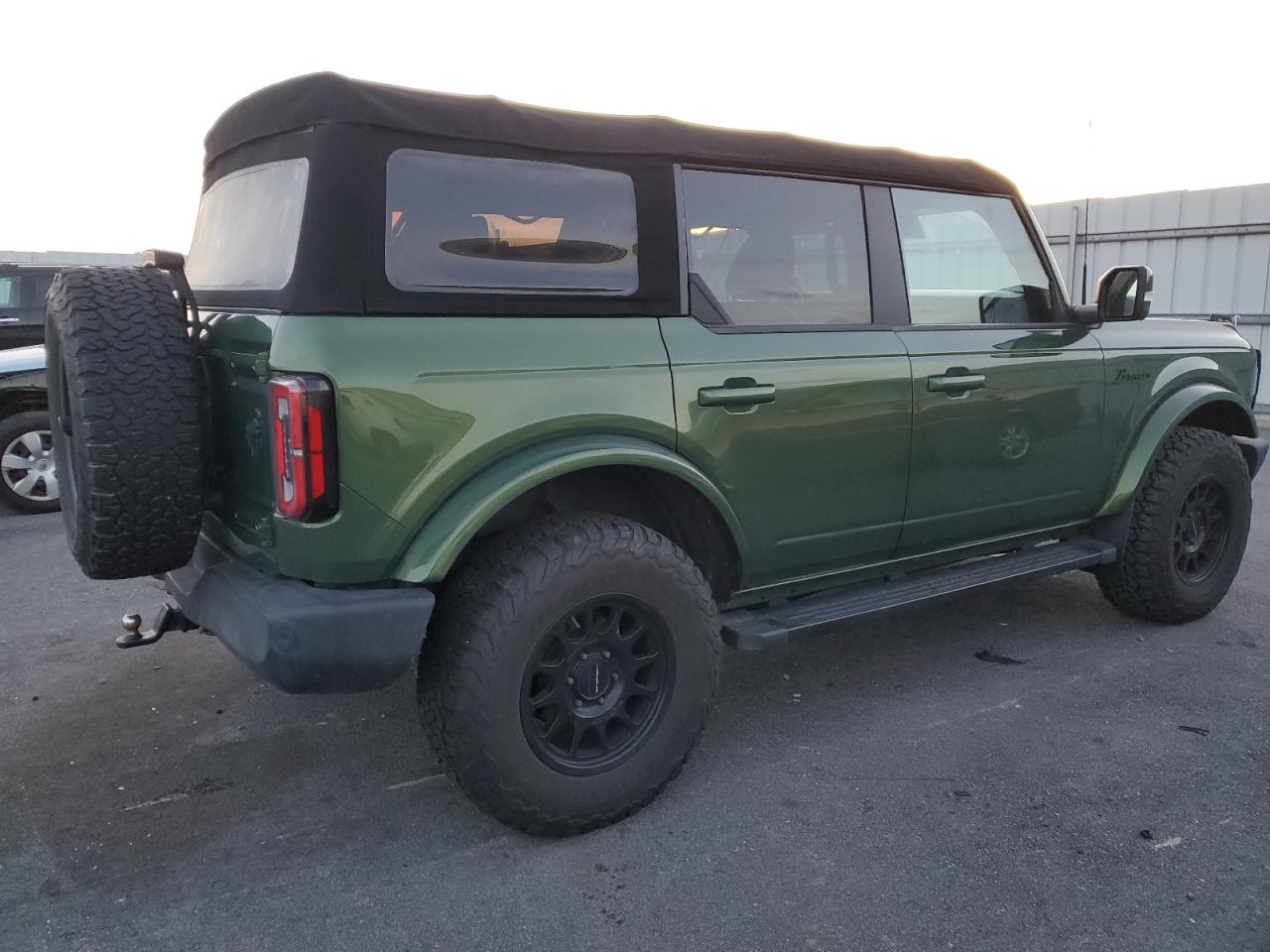 2022 FORD BRONCO BASE VIN:1FMEE5DP2NLB03109