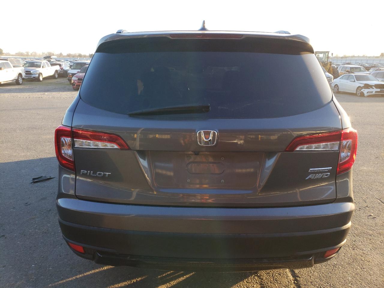2022 HONDA PILOT SE VIN:5FNYF6H20NB011681