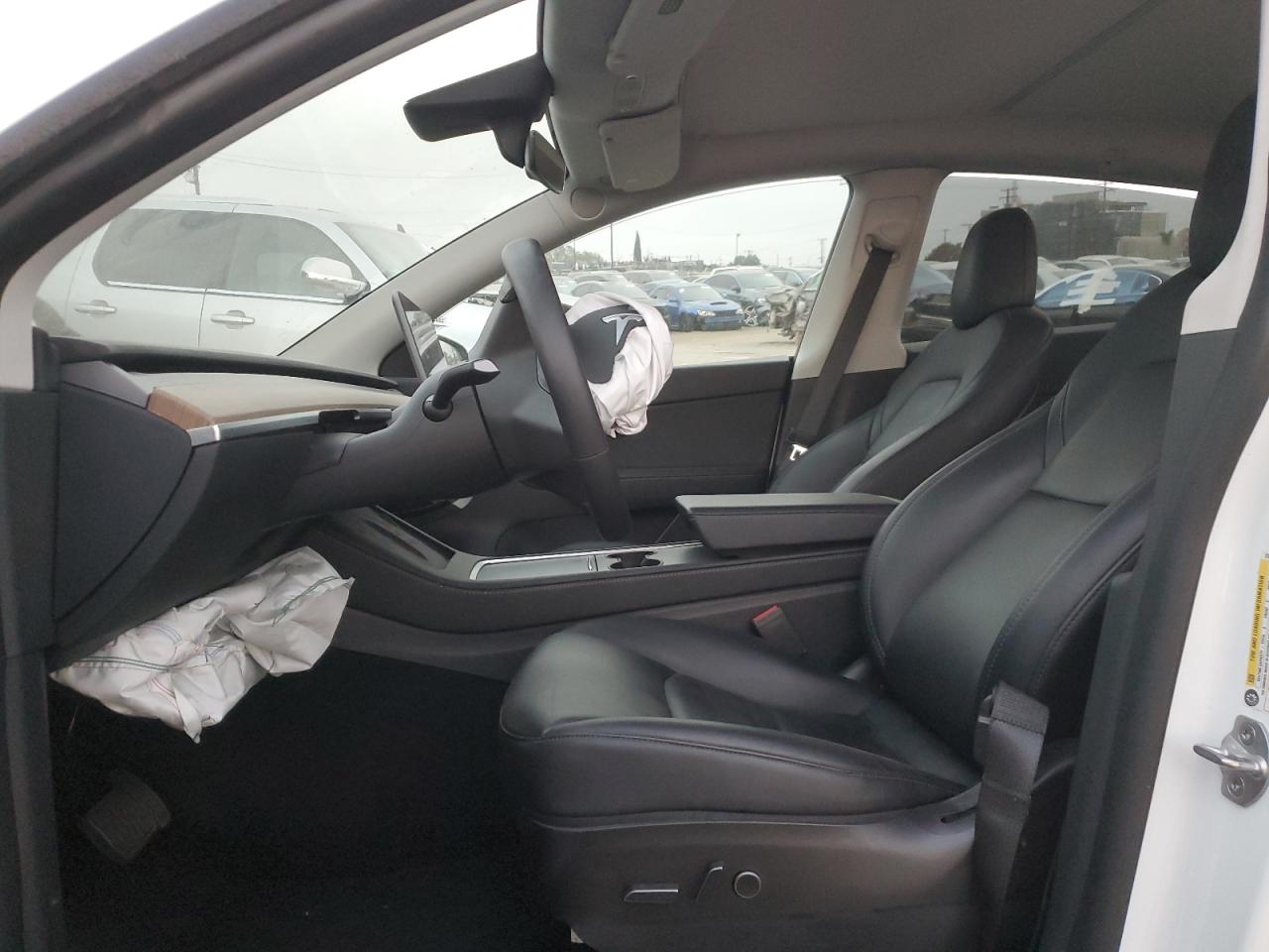 2022 TESLA MODEL Y  VIN:7SAYGDEE5NF370687