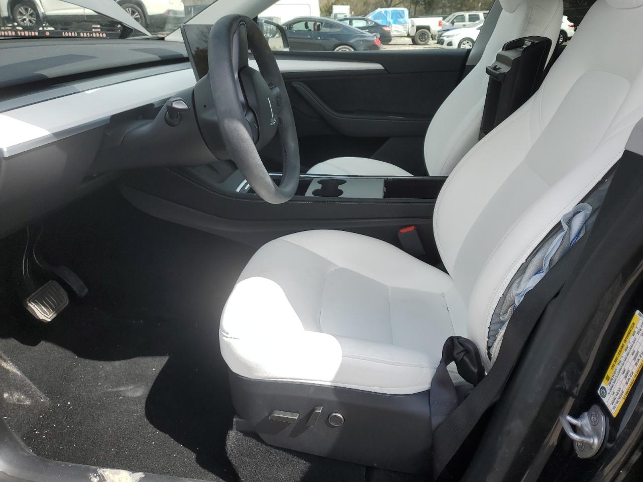 2024 TESLA MODEL Y  VIN:7SAYGDEE6RA239271