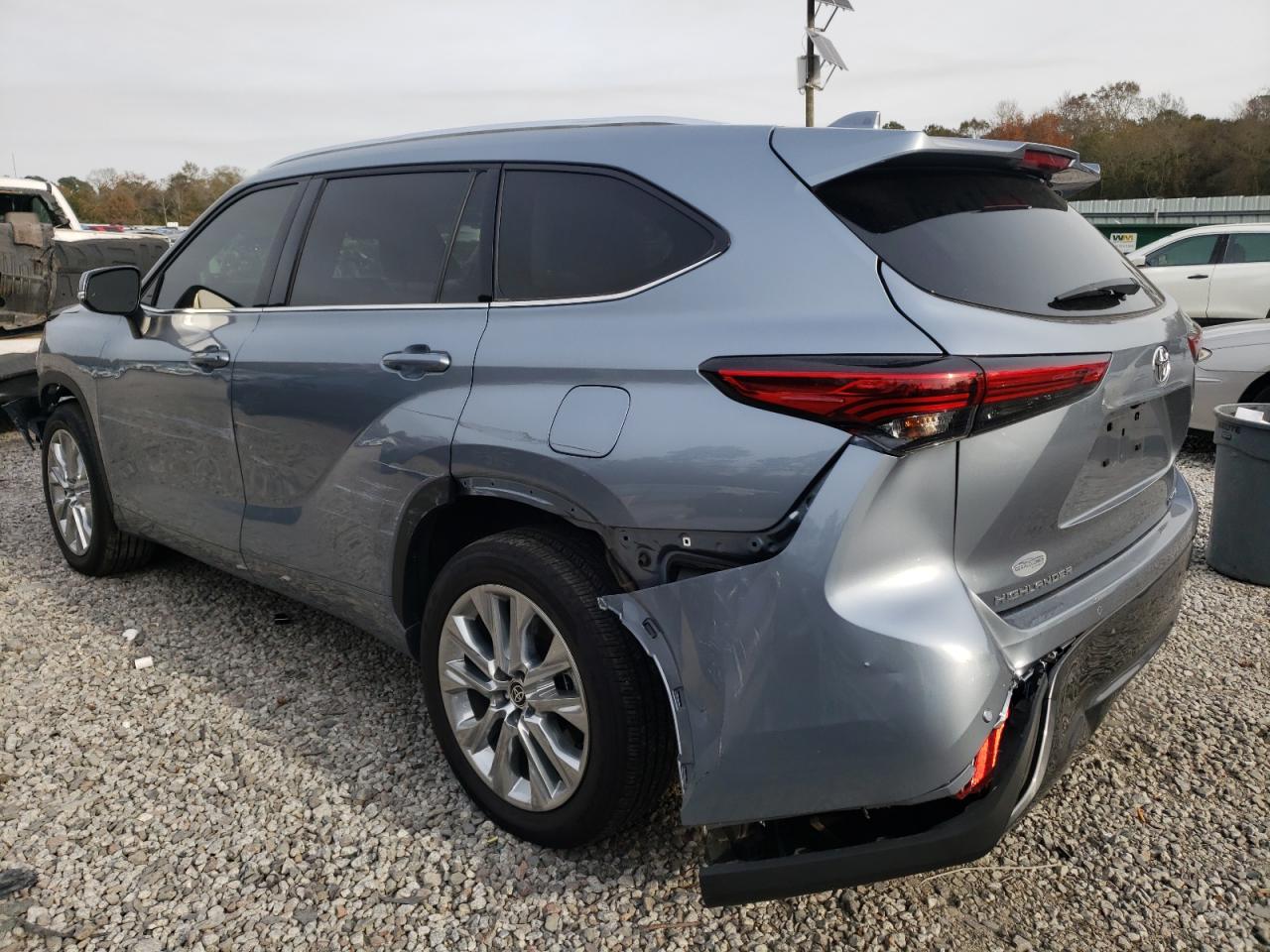 2022 TOYOTA HIGHLANDER LIMITED VIN:5TDYZRAH6NS138387