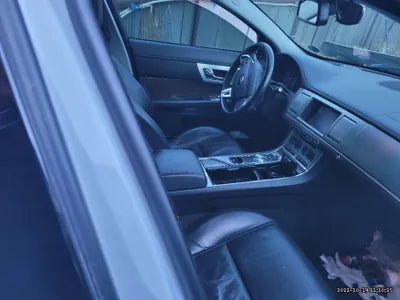 2015 Jaguar XF 125KMSAJAA05J7FDU VIN:125KMSAJAA05J7FDU