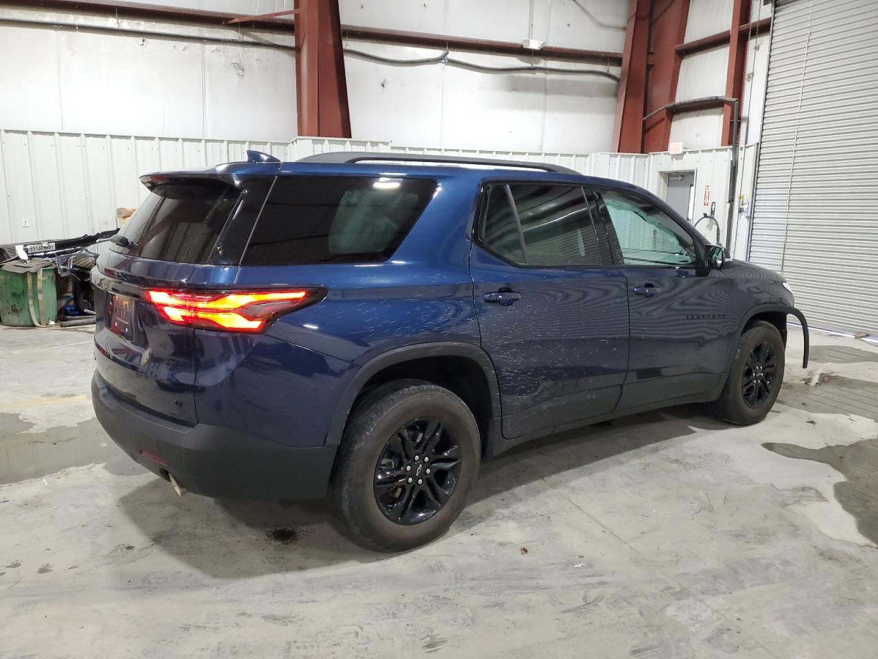 2023 CHEVROLET TRAVERSE LT VIN:1GNEVGKW9PJ163520