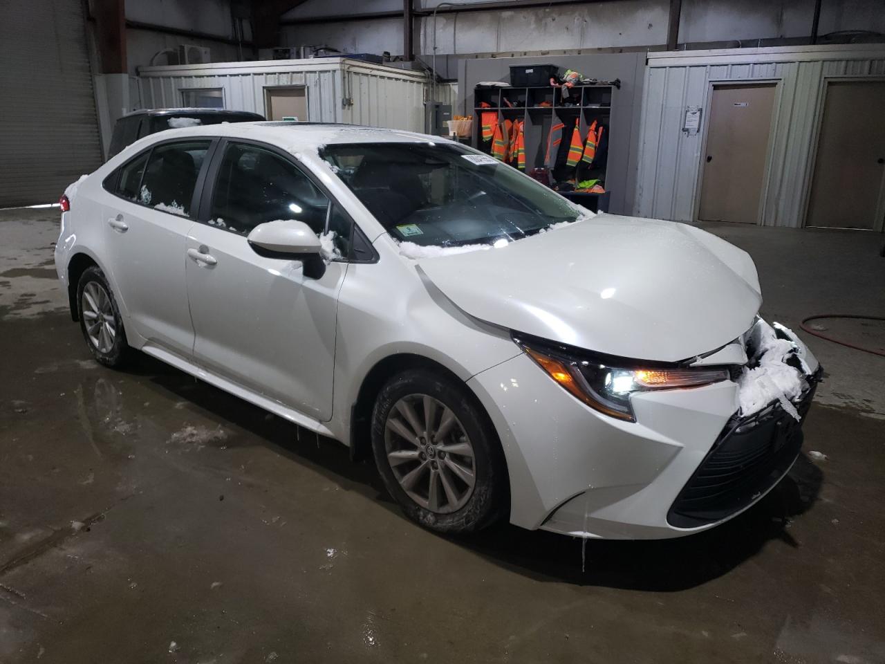 2024 TOYOTA COROLLA LE VIN:5YFB4MDEXRP204172