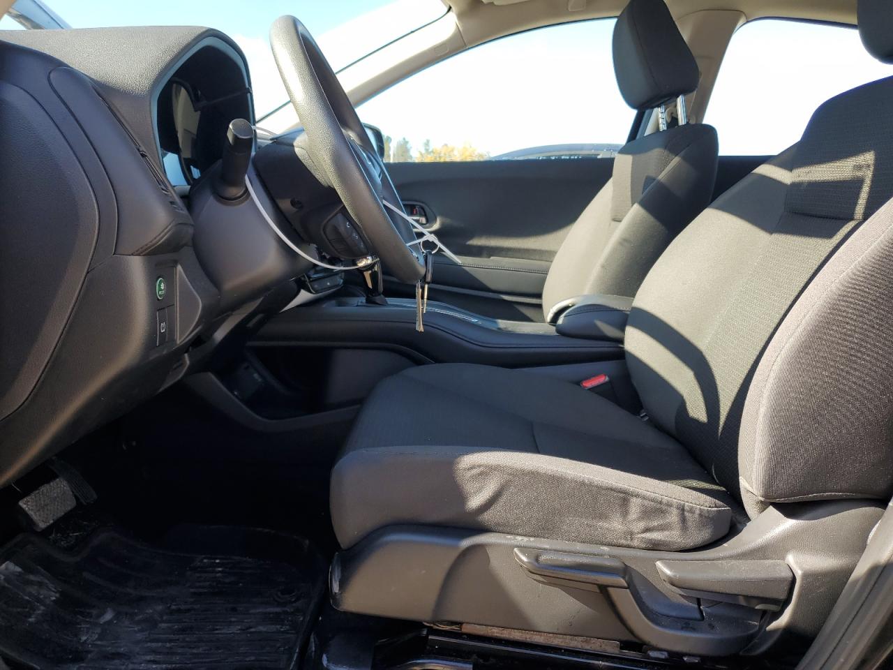 2022 HONDA HR-V LX VIN:3CZRU6H38NM736373