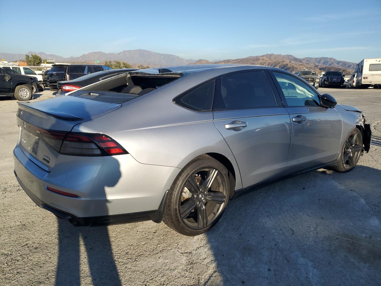 2023 HONDA ACCORD HYBRID SPORT-L VIN:1HGCY2F7XPA024303