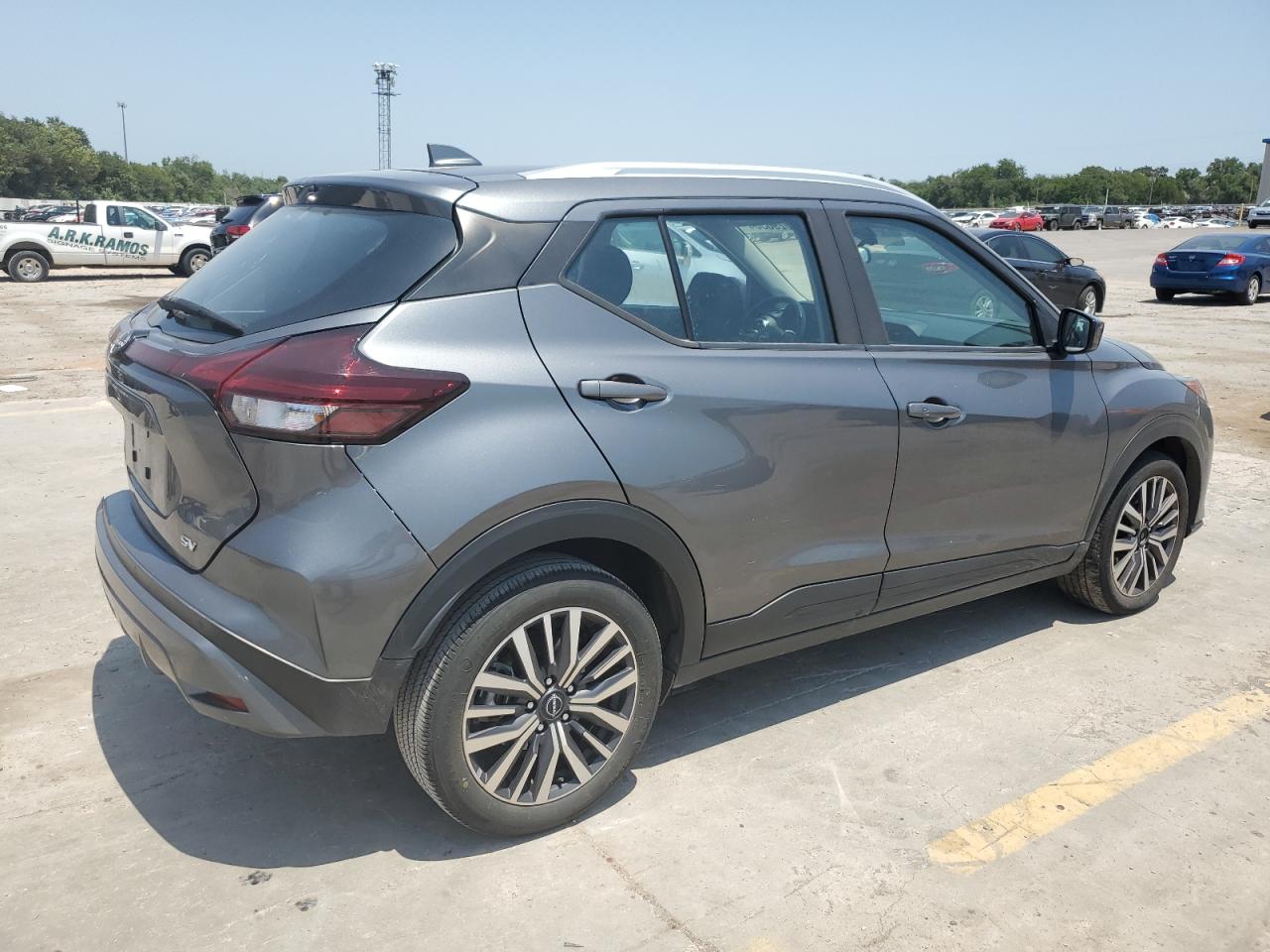 2022 NISSAN KICKS SV VIN:3N1CP5CV2NL518833