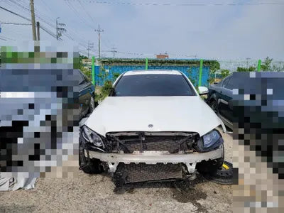 2018 Mercedes-Benz E 300 VIN: