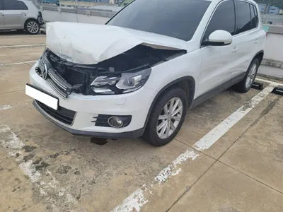 2016 Volkswagen Tiguan WVGZZZ5NZGW084445 VIN:WVGZZZ5NZGW084445