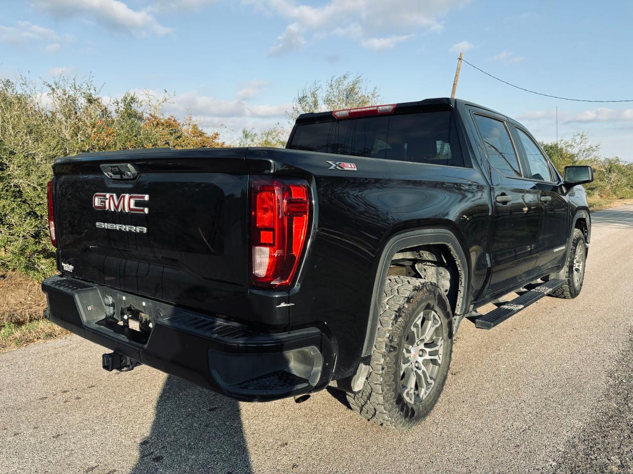 2023 GMC SIERRA K1500 VIN:1GTUUAED8PZ132758