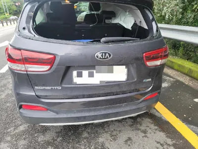 2015 Kia Sorento KNAPS81ABFA061138 VIN:KNAPS81ABFA061138