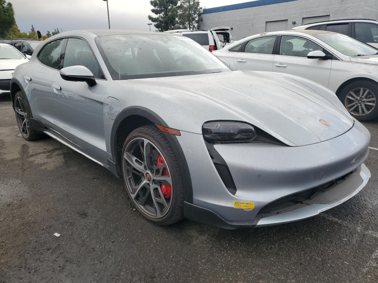 2022 PORSCHE TAYCAN CROSS TURISMO 4S VIN:WP0BB2Y18NSA71182