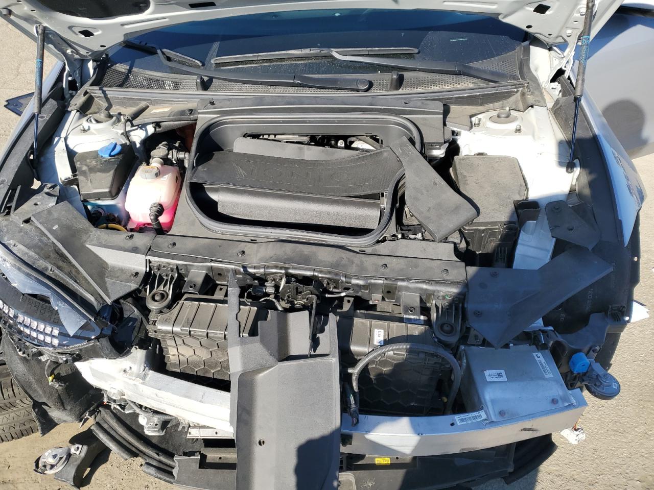 2023 HYUNDAI IONIQ 6 SEL VIN:KMHM34AC1PA019746