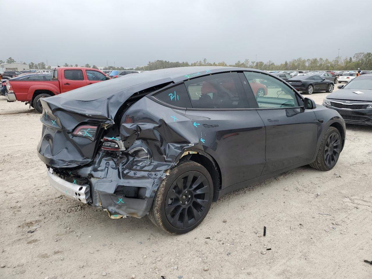 2024 TESLA MODEL Y  VIN:7SAYGDED0RF044759