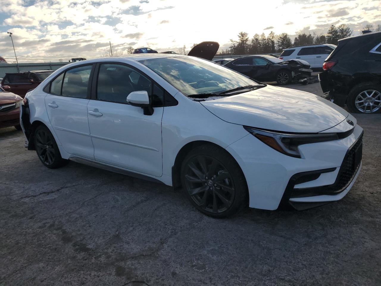 2024 TOYOTA COROLLA SE VIN:5YFP4MCE6RP201051