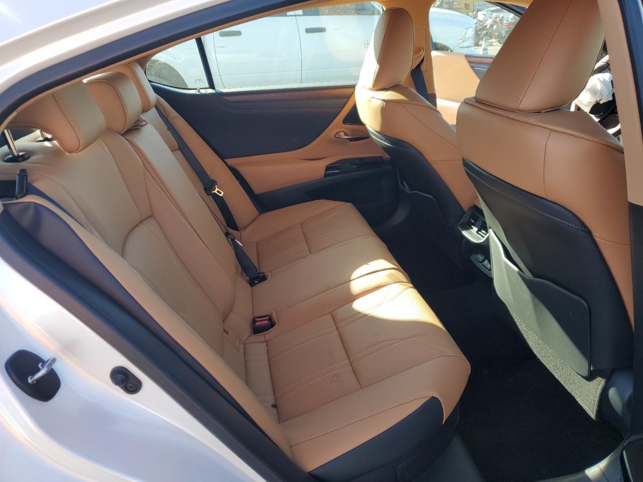 2024 LEXUS ES 300H BASE VIN:58AEA1C18RU053312