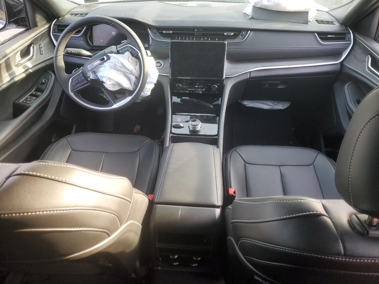 2024 JEEP GRAND CHEROKEE LIMITED VIN:1C4RJHBG0R8618558