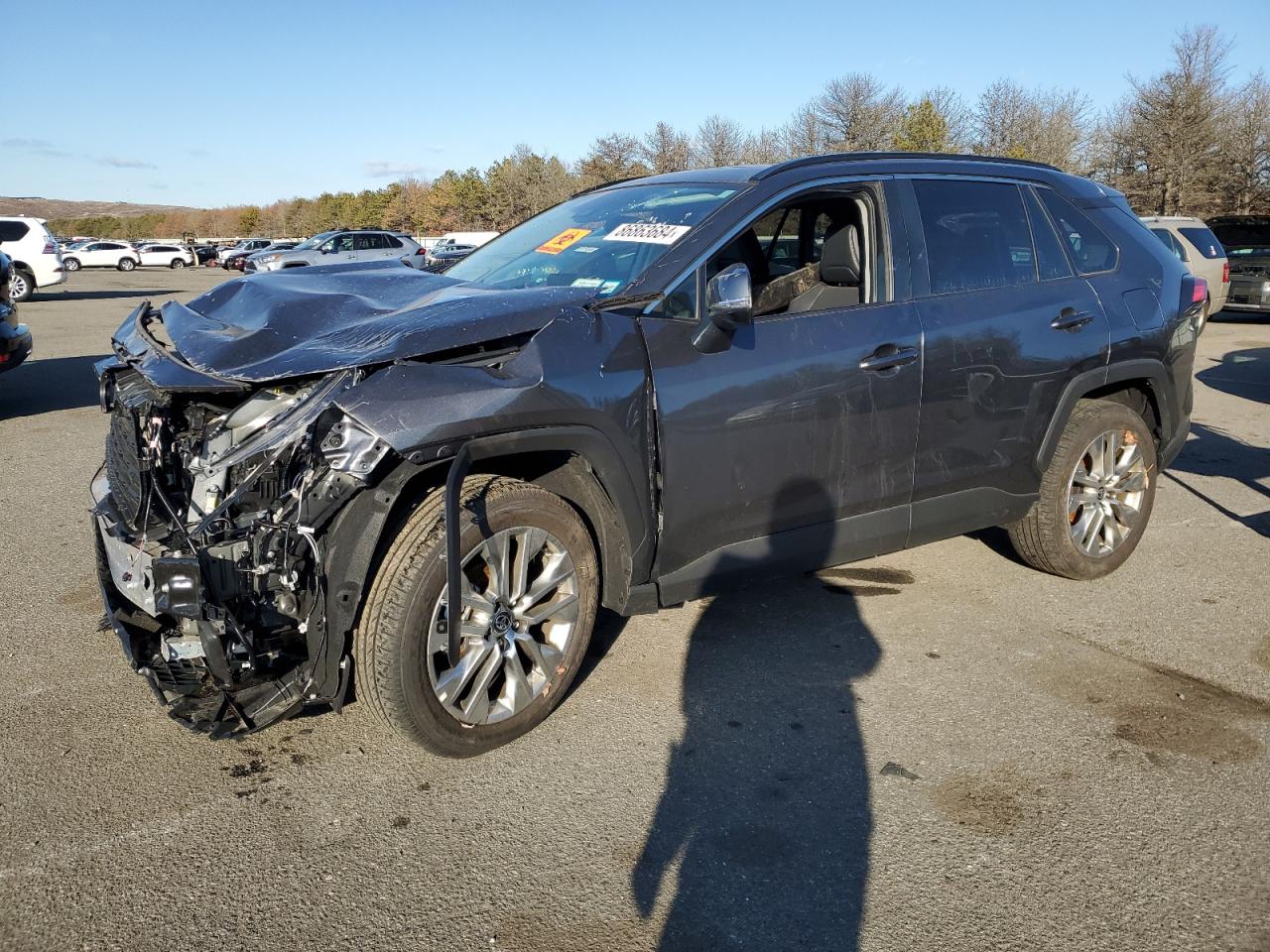2024 TOYOTA RAV4 XLE PREMIUM VIN:2T3A1RFV4RC432061