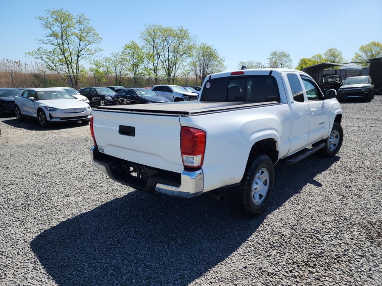 2022 TOYOTA TACOMA ACCESS CAB VIN:3TYRX5GN0NT046597