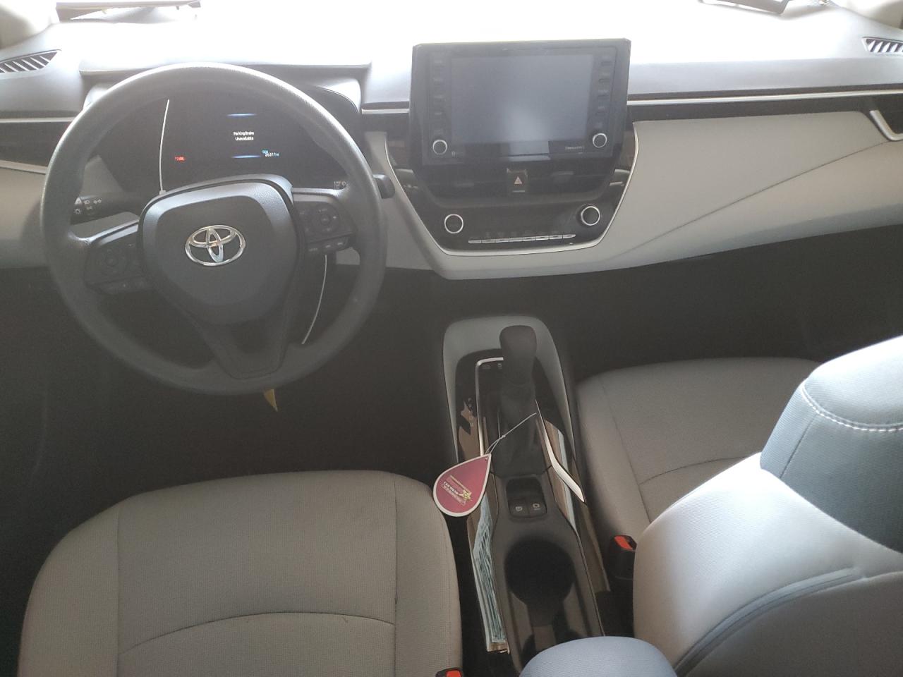 2022 TOYOTA COROLLA LE VIN:JTDEAMDE0NJ057428