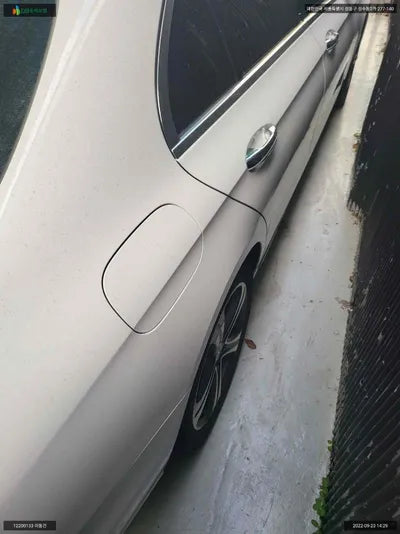 2017 Mercedes-Benz E 300 WDDZF4JB1JA333984 VIN:WDDZF4JB1JA333984