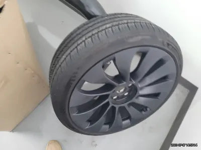 2022 Tesla Model Y VIN: