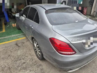 2016 Mercedes-Benz C 220 VIN: