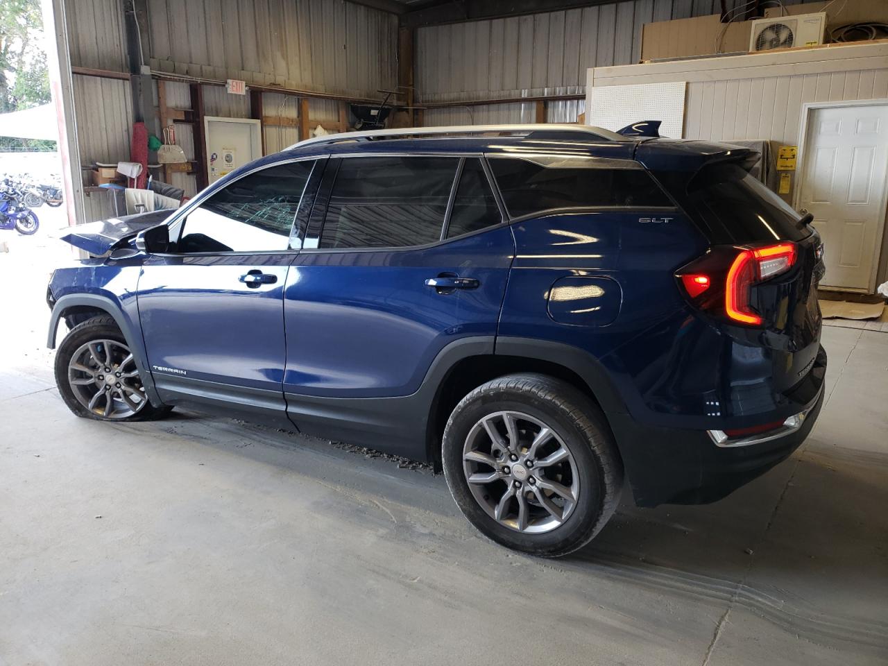 2022 GMC TERRAIN SLT VIN:3GKALVEV9NL157036
