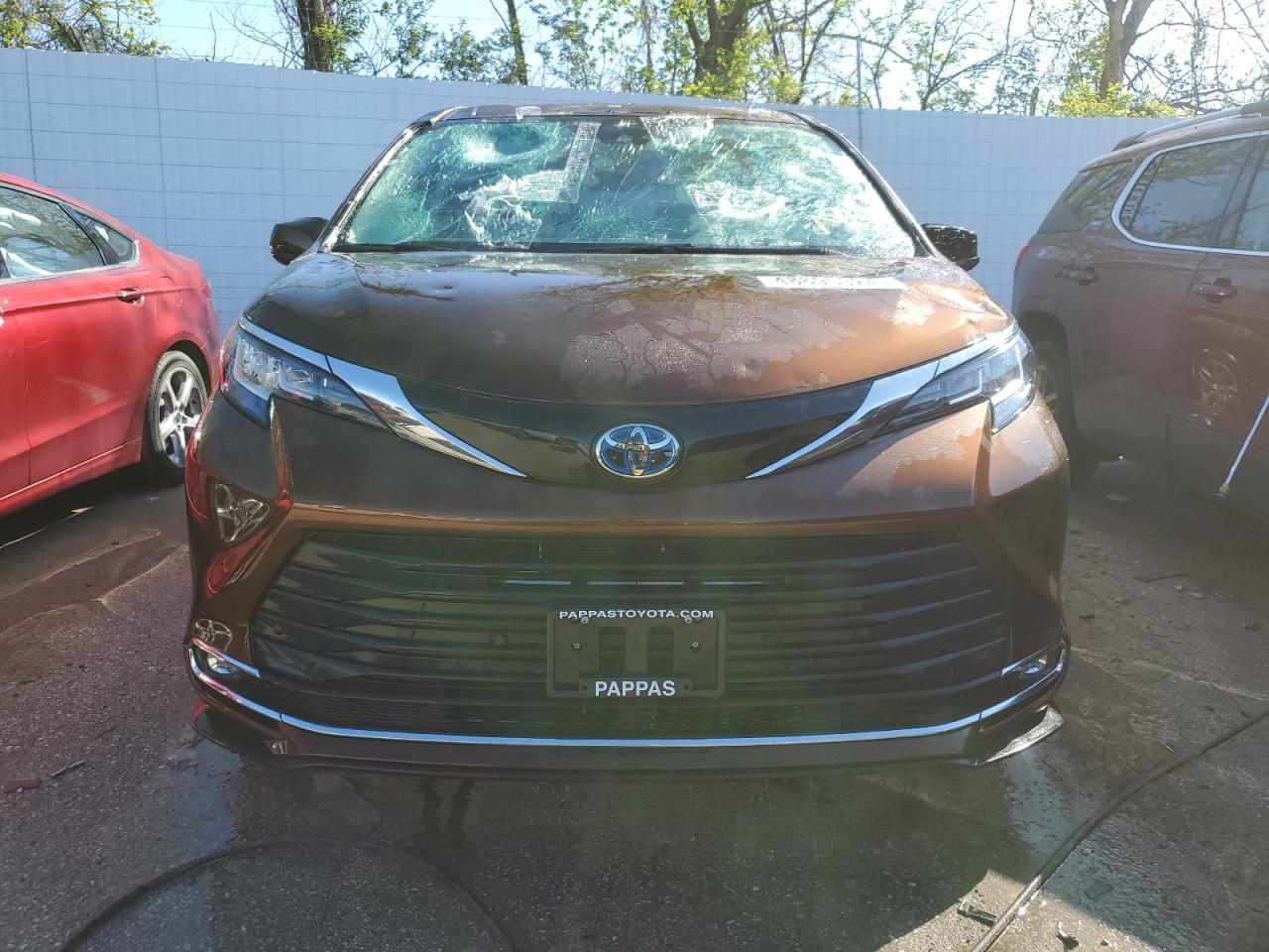 2022 TOYOTA SIENNA XLE VIN:5TDJSKFC3NS060127