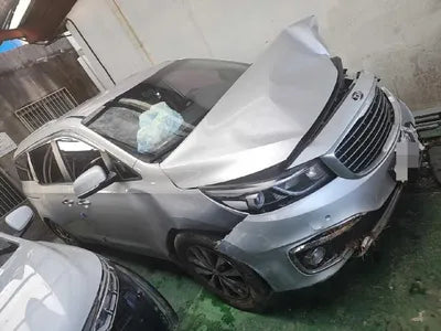 2015 Kia Carnival VIN: