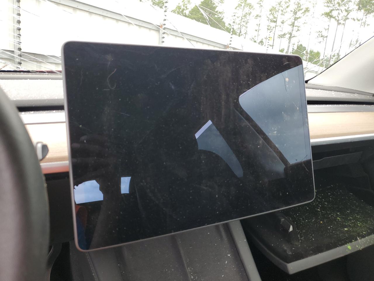 2022 TESLA MODEL Y  VIN:7SAYGAEE1NF412271