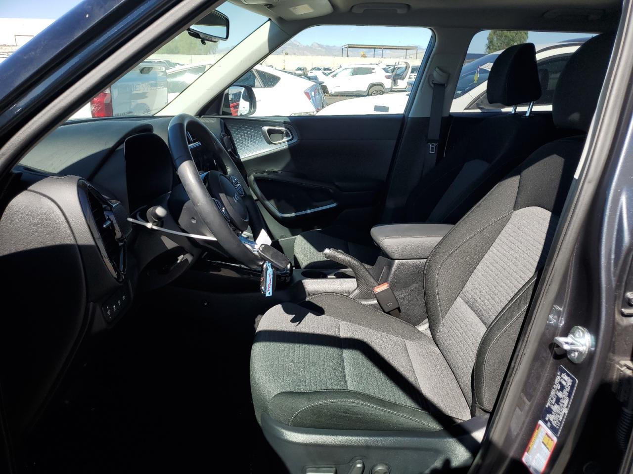 2023 KIA SOUL EX VIN:KNDJ33AU1P7889827