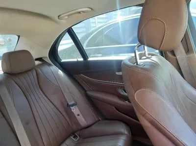 2016 Mercedes-Benz E 220 VIN: