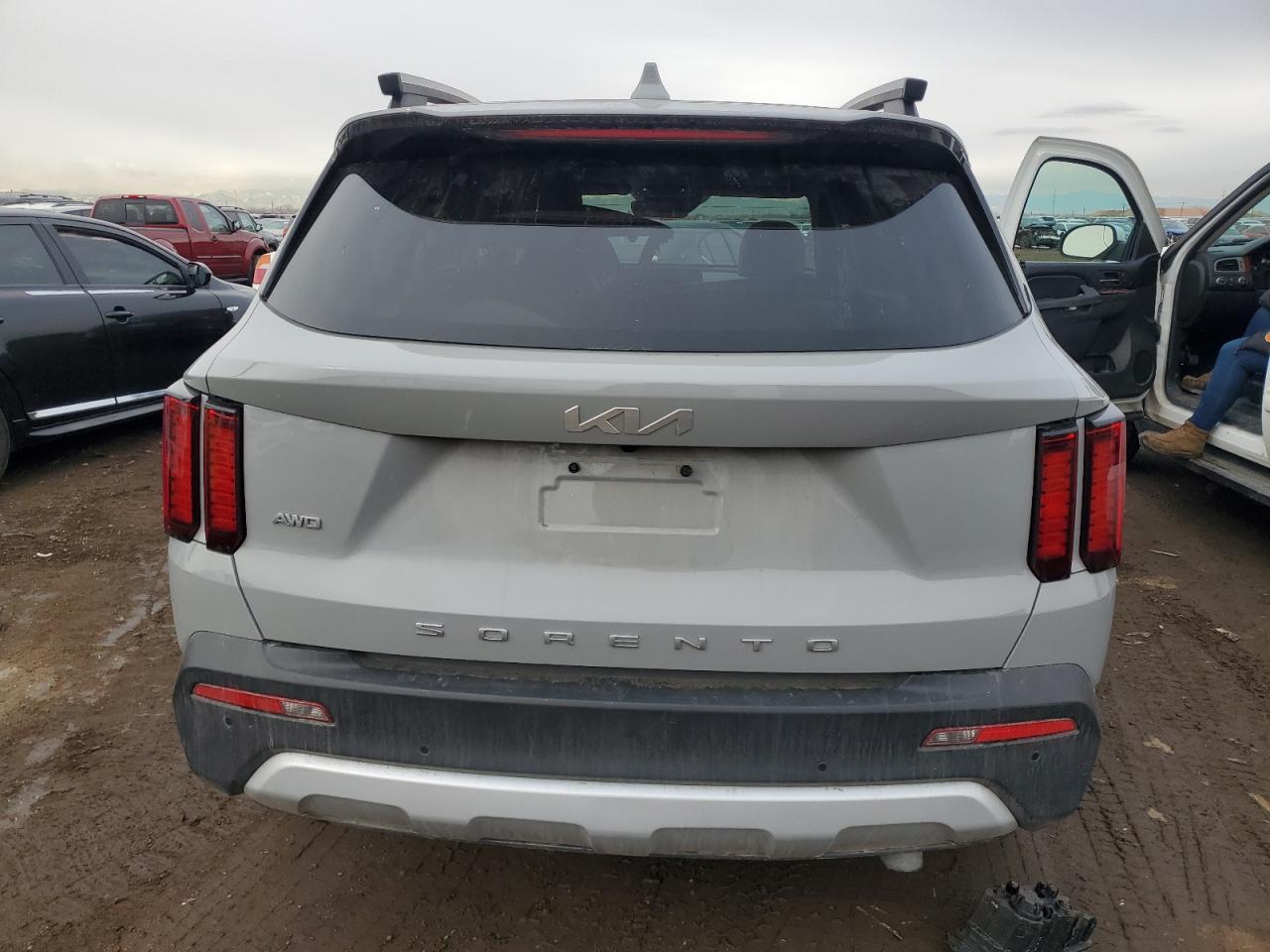 2022 KIA SORENTO EX VIN:5XYRHDLF5NG136228