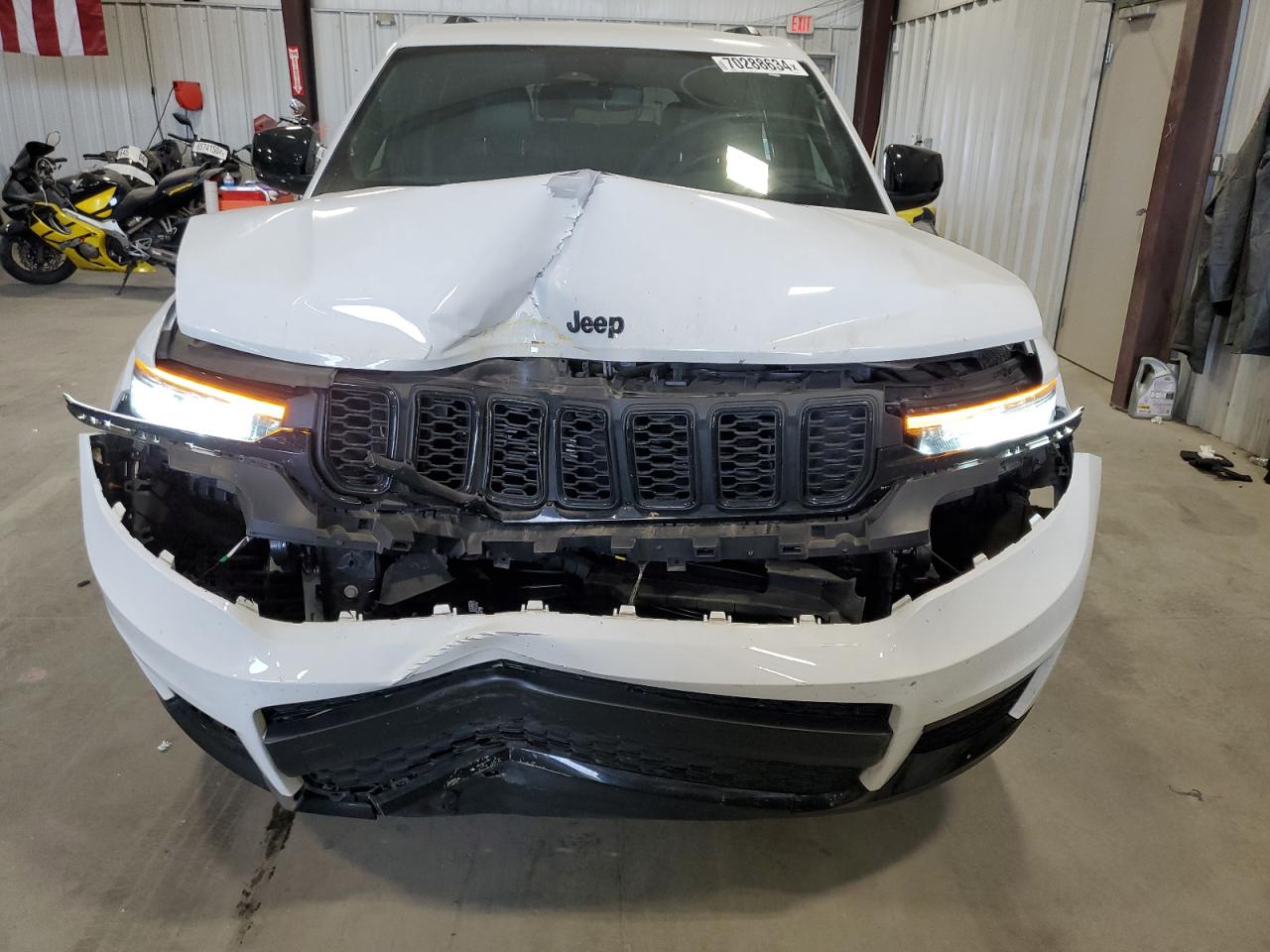 2022 JEEP GRAND CHEROKEE L LAREDO VIN:1C4RJJAG5N8577492