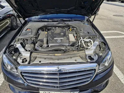 2019 Mercedes-Benz E 300 WDDZF4KB4KA659410 VIN:WDDZF4KB4KA659410