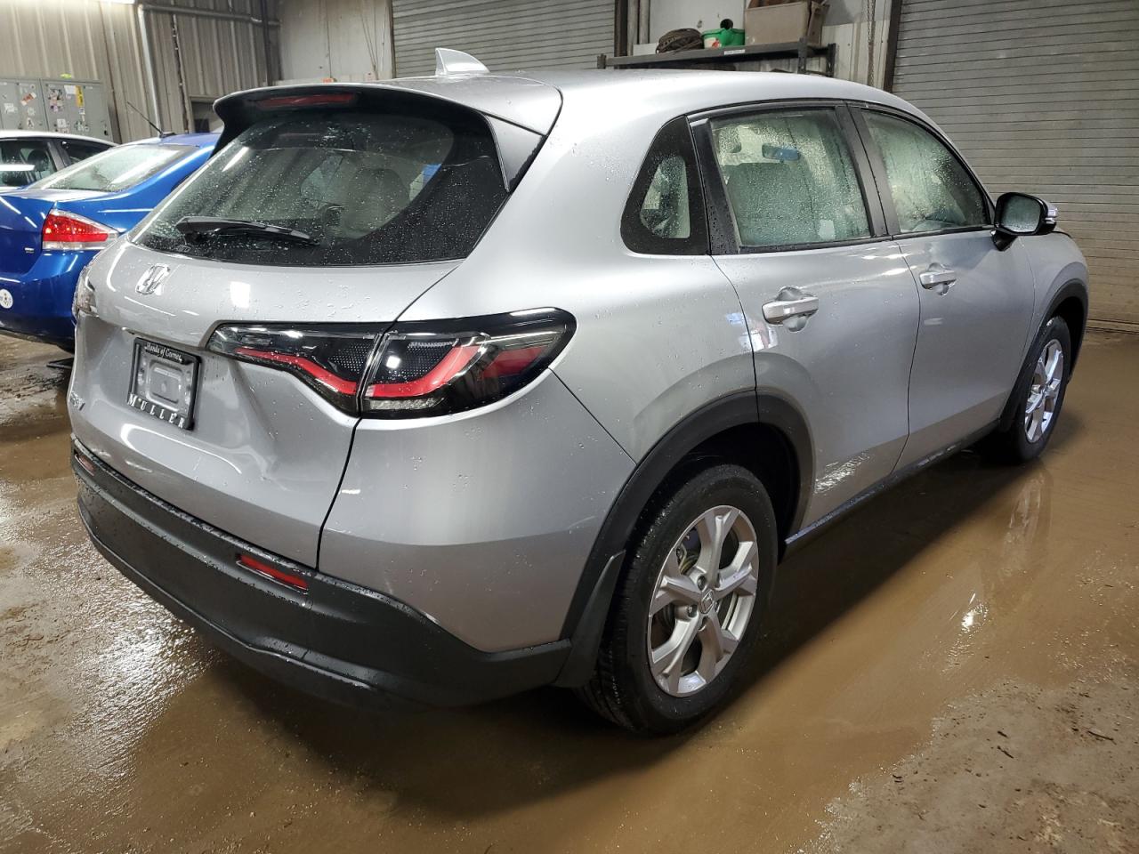 2024 HONDA HR-V LX VIN:3CZRZ2H30RM742362