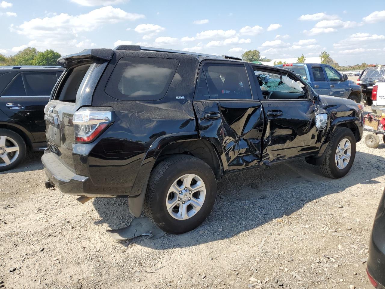 2023 TOYOTA 4RUNNER SE VIN:JTEMU5JR8P6187152