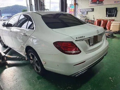 2019 Mercedes-Benz E 220 WDDZF0EB2KA621582 VIN:WDDZF0EB2KA621582