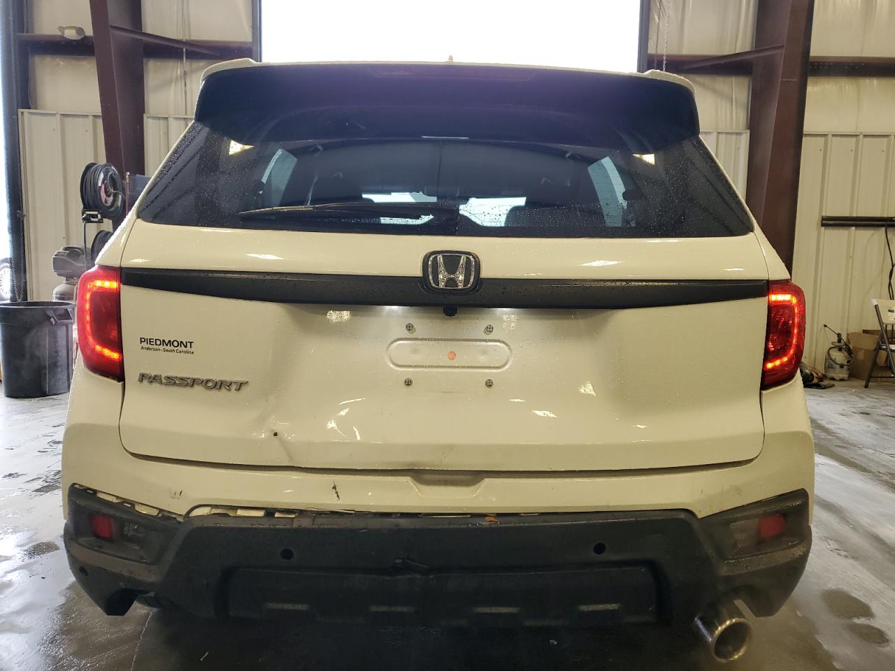 2022 HONDA PASSPORT EXL VIN:5FNYF7H52NB003985