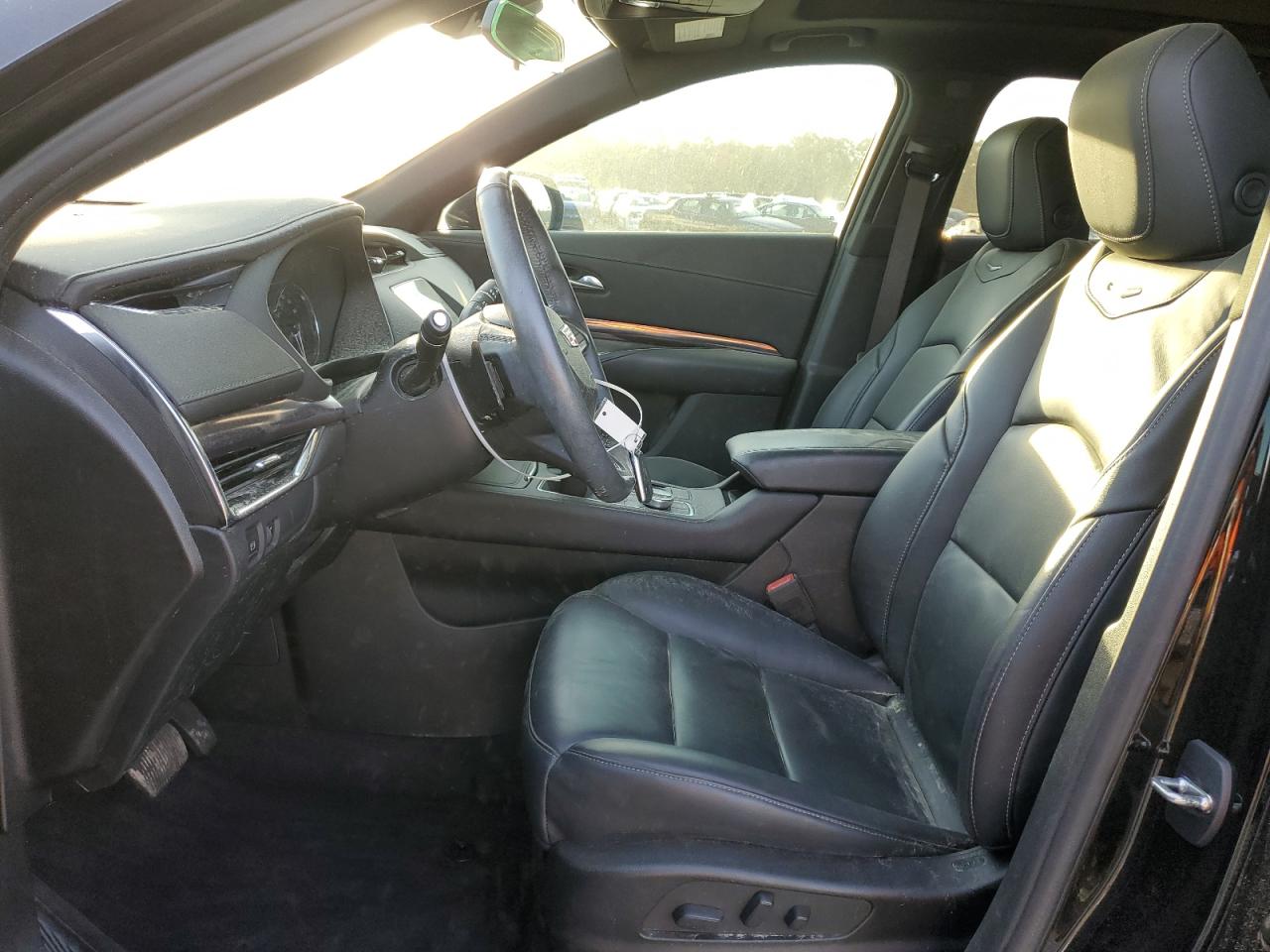 2023 CADILLAC XT4 LUXURY VIN:1GYAZAR49PF102307