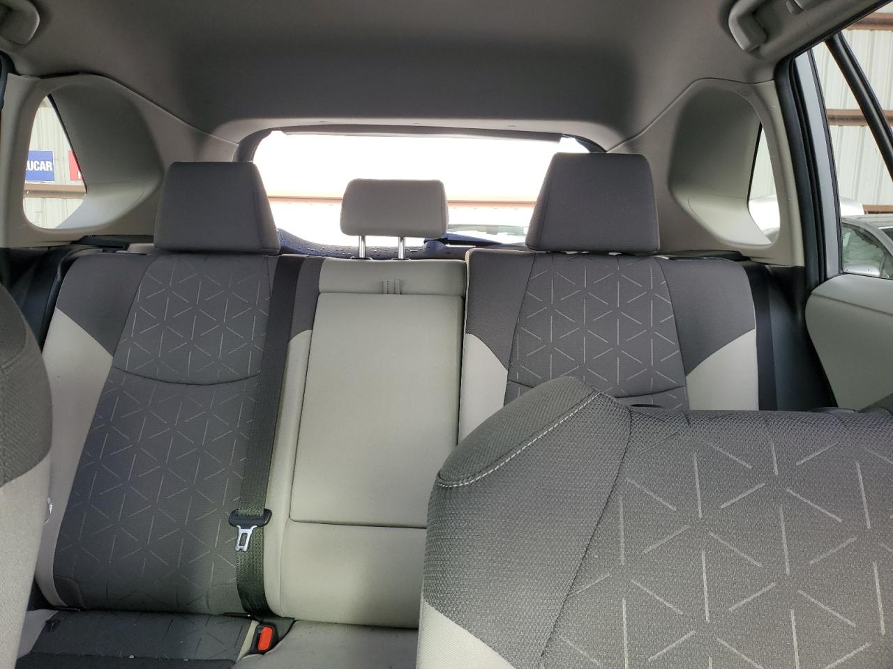 2023 TOYOTA RAV4 XLE VIN:JTMRWRFVXPJ056125