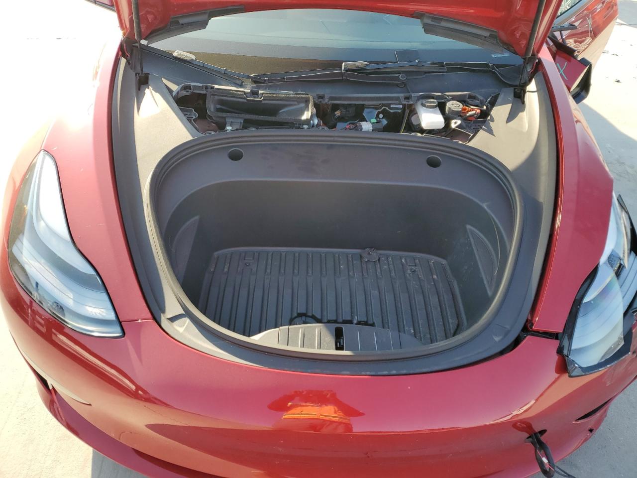 2023 TESLA MODEL 3  VIN:5YJ3E1EB4PF683833