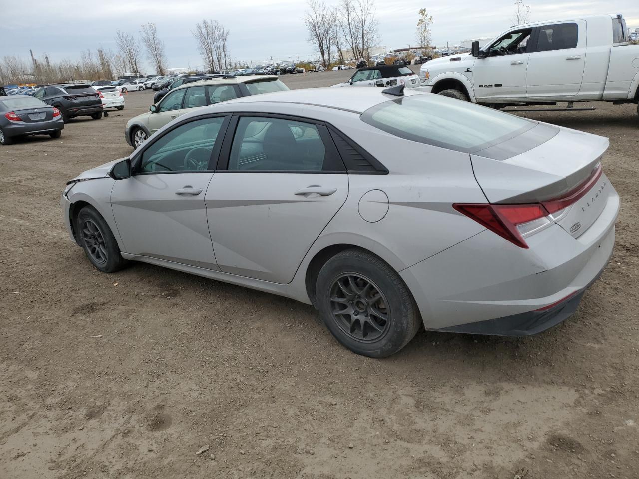 2022 HYUNDAI ELANTRA SEL VIN:KMHLM4AG5NU338607
