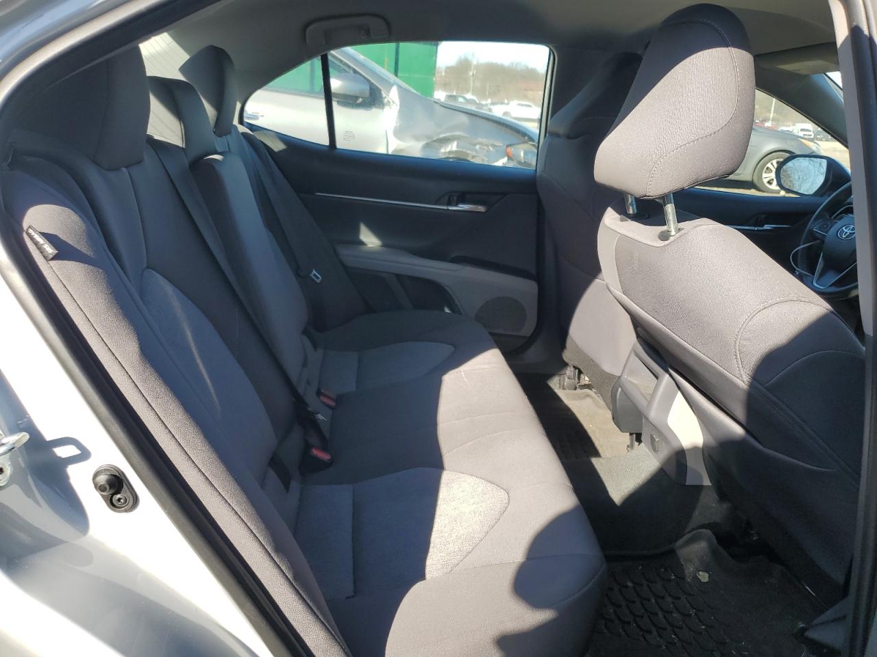 2022 TOYOTA CAMRY LE VIN:4T1C11AK1NU075818