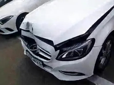 2015 Mercedes-Benz C 200 WDDWF4CB8FF079300 VIN:WDDWF4CB8FF079300