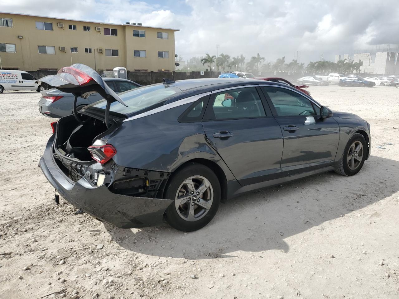 2022 KIA K5 LXS VIN:5XXG14J22NG165251